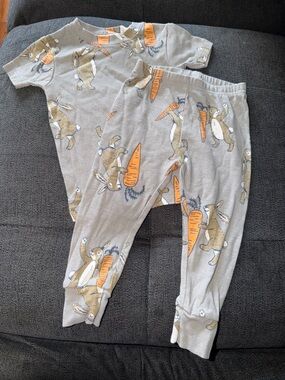 Carter's Gray Bunny & Orange Carrot Kids Pajama Set
